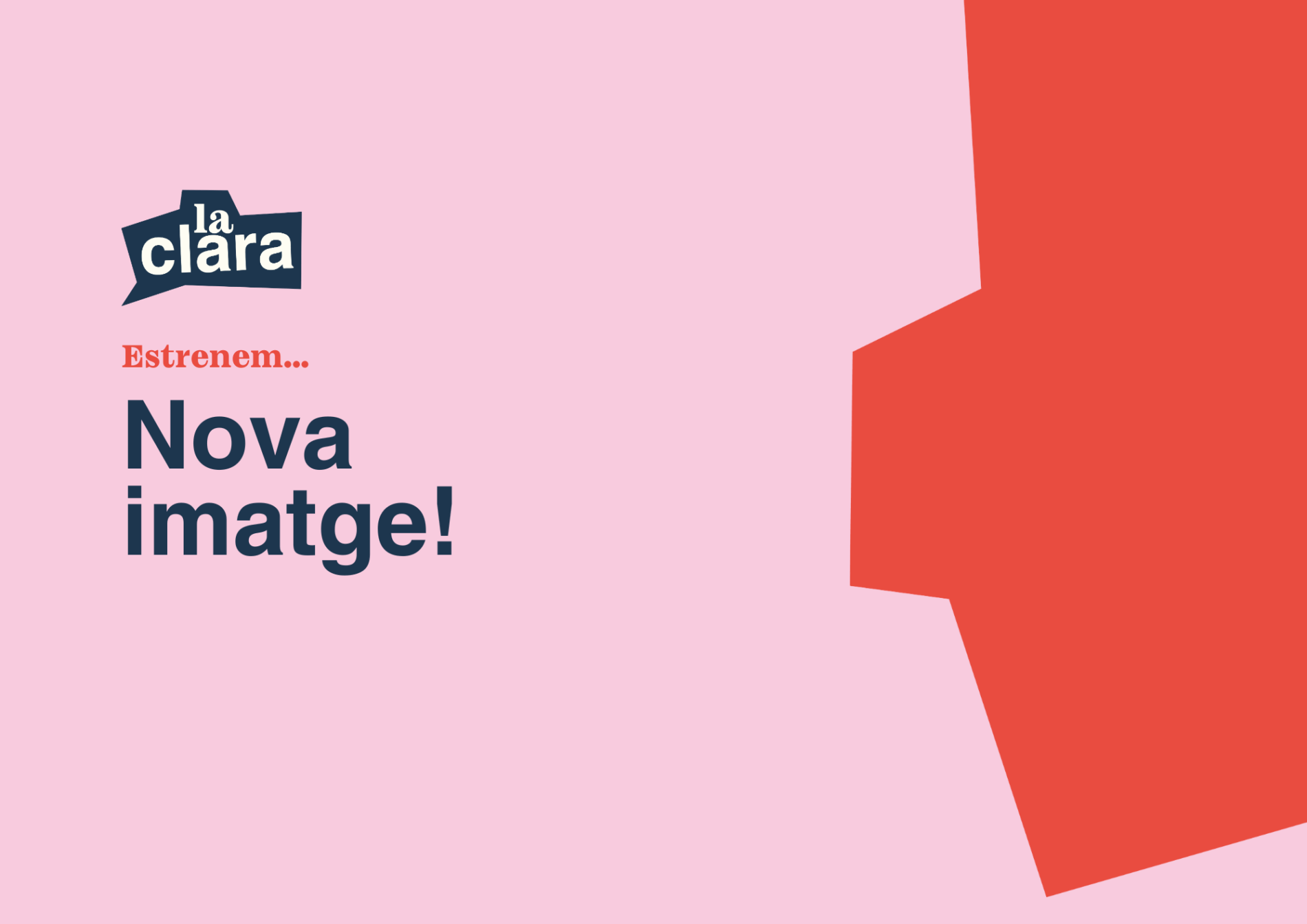 Hem fet un canvi d’imatge. Ens hem acomiada de l’antic logo, de l’antiga web, de les antigues presentacions. I ara, enfilant rosa, vermellós i negre, fins i tot tenim nou claim: comunicació agitadora. I per què tot plegat? Tota marca, passats uns anys necessita reajustar-se. No perquè ho imposi la lògica capitalista del mercat, que no ho negarem, segurament empenta una mica també: sinó perquè els organitzacions, les persones, els serveis, els productes i a la fi, les marques, també van evolucionant. I segurament, el que et representava fa 10 anys, avui ja no et representa. Per això avui presentem nova imatge, nou claim, nova web i totes les adaptacions necessàries. Ens ha costat una mica sortir: ja sabeu, A cal ferrer, ganivet de fusta. I és que suposem que ho volíem fer tant bé que em donat més voltes que un ventilador en ple agost en sequera. I siguem sinceres: també perquè els encàrrecs dels clients, sempre passaven davant. Però deixem-nos de retrets i celebrem-ho! Tenim nova imatge, tenim nova web i tenim nou claim! I voleu saber com ha estat el procés, per si també us serveix a ca vostre? Primer vam fer una reunió de briefing on vam exposar les idees que més ens agradaven en relació a com treballem, com comuniquem, com ens agradaria diferenciar-nos de les altres cooperatives i agències de comunicació, quin tipus d’imatges, tipografies o colors ens semblaven adients… Posteriorment, totes les persones que integrem La Clara vam proposar moodboards, és a dir, com un collage de diferents fotos, colors, tipos i visuals per inspirar-nos i veure què ens cassava més a totes. Amb tot plegat, amb l’informe del briefing i els moodboards més celebrats, vam passar a dissenyar el manual gràfic, que ens ha de servir, per molts anys, poder fer adaptacions de tota mena. I posteriorment hem treballat el web, base de tota comunicació. Allà hi hem reformat l’arquitectura web, hem donat més visibilitat al portfoli i hem intentat que tingui dinàmiques de moviment i usabilitat més actuals. Què n’opines? Agita o no agita la nostra nova imatge?